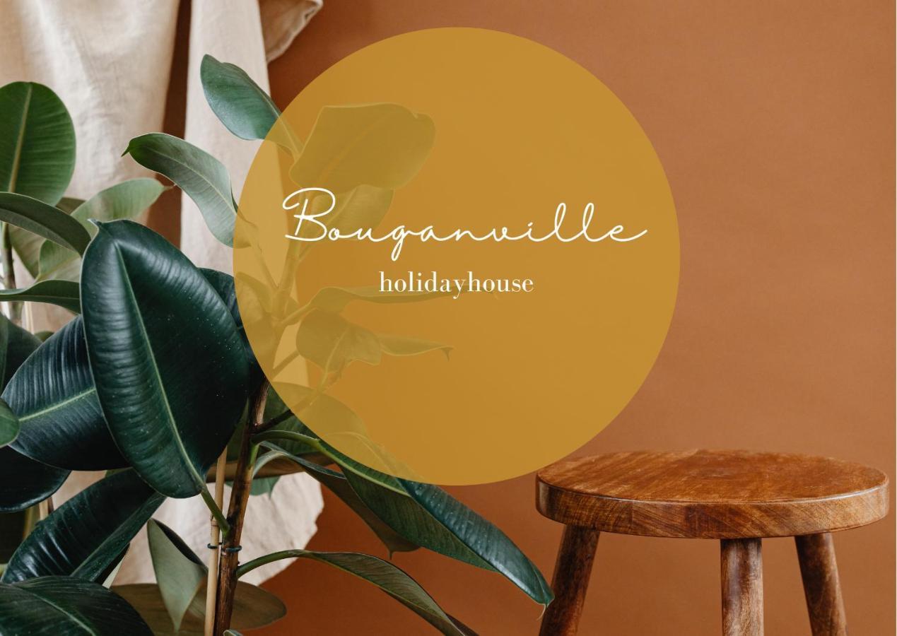 Bouganville House * Nápoles