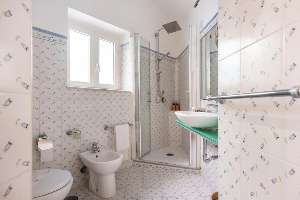 Bouganville House Apartment *